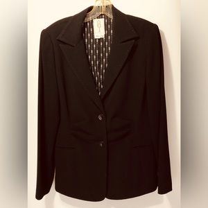 Unger black with green stitch blazer size 10